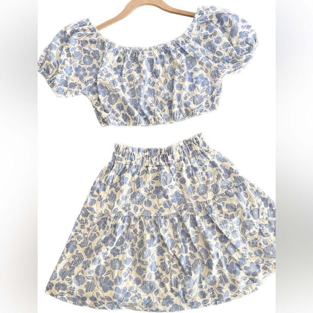 Zara Kids Cropped Top and Skirt - Child Size 8